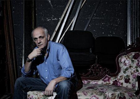 Γιώργος Κιμούλης: Βάζεις στόχους για να μη συναντηθείς με τον εαυτό σου