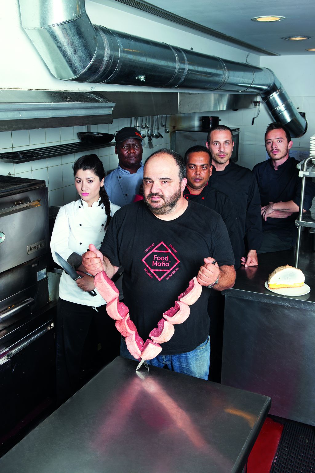 Στα δίχτυα της Food Mafia