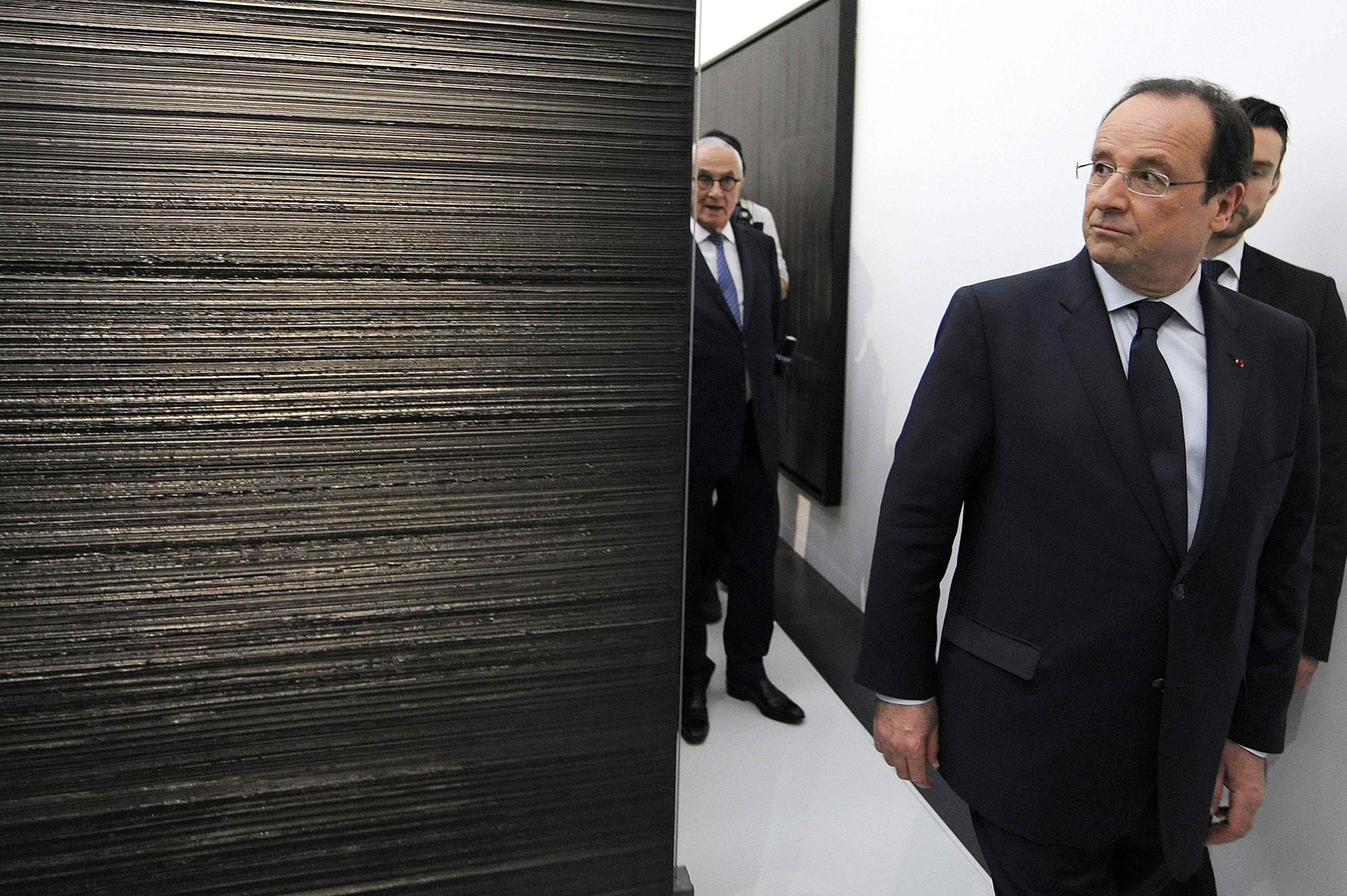 Γαλλία: Πέφτει κατακόρυφα η δημοτικότητα του Φρανσουά Ολάντ