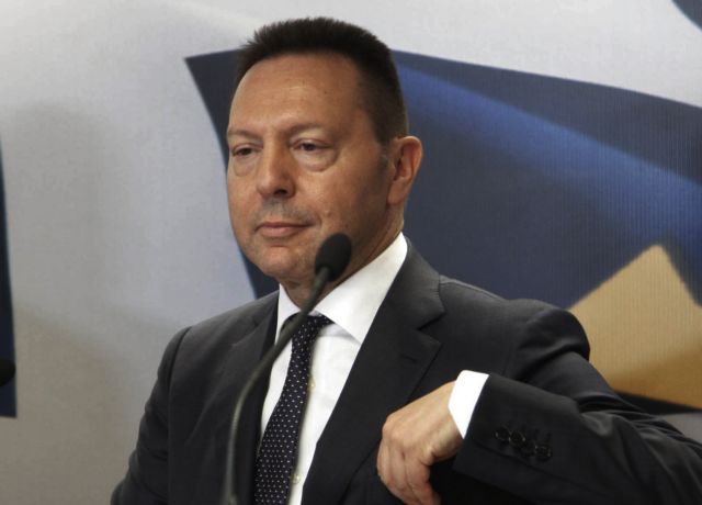 Φεύγει ο Στουρνάρας, αλλά πού πάει;