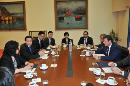 Διμερείς συναντήσεις Μ. Βαρβιτσιώτη με αφορμή τα Ποσειδώνια