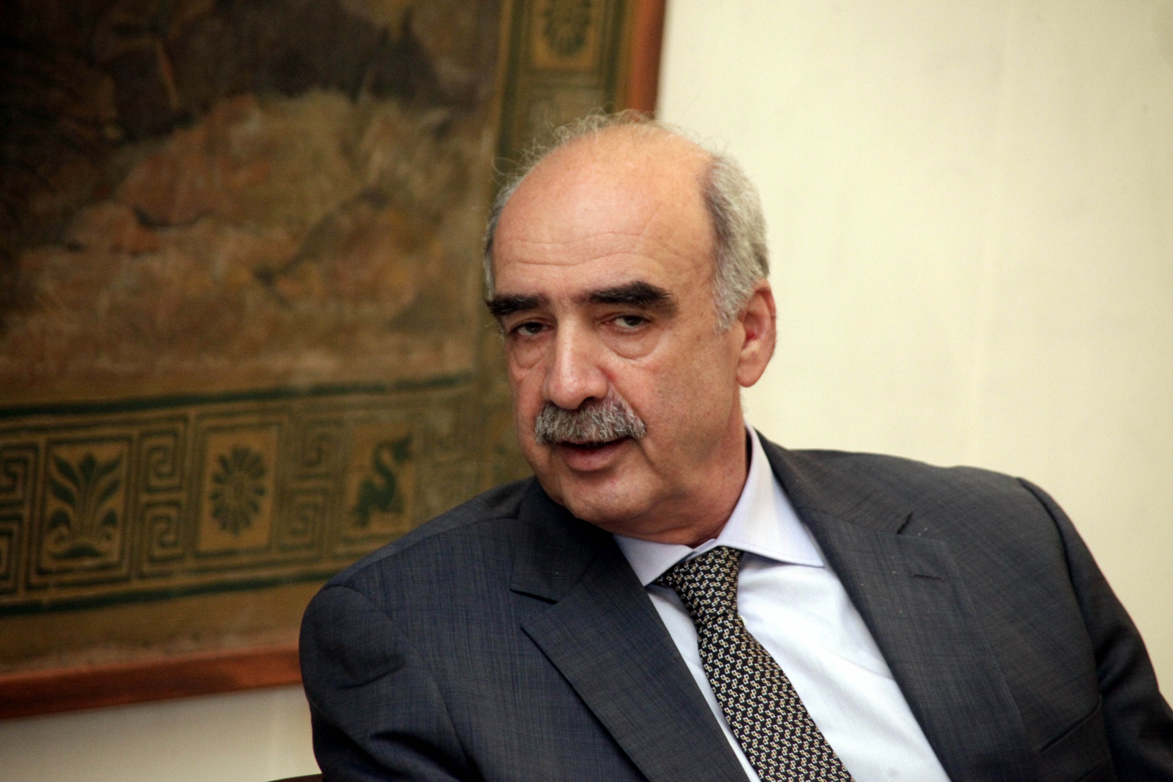 Μεϊμαράκης: Τραβηγμένη η στέρηση προνομίων υπόδικων βουλευτών