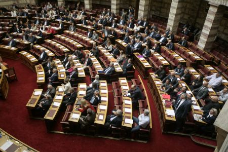 Βουλή: Πρόωρη λήξη εργασιών της Ολομέλειας «εδώ και τώρα»
