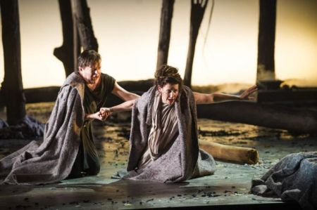 Για μια διεθνή Επίδαυρο…