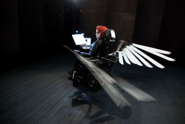 Τα φτερά της αφήγησης