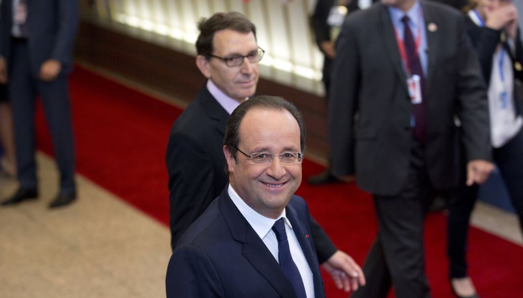 Ο Φρανσουά Ολάντ σε δύο δείπνα το ίδιο βράδυ