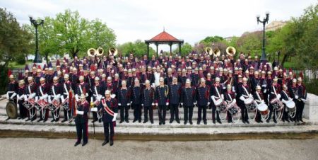 Ιστορικές μνήμες και αφιερώματα στους Δελφούς