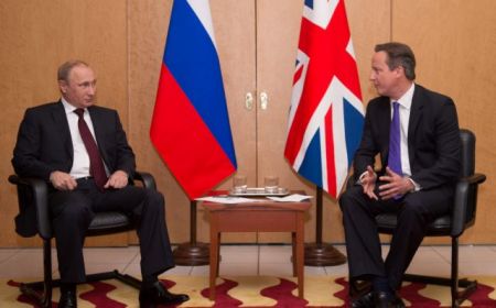 Υπό πίεση η Μόσχα για την Ουκρανία στις αλλεπάλληλες επαφές Πούτιν