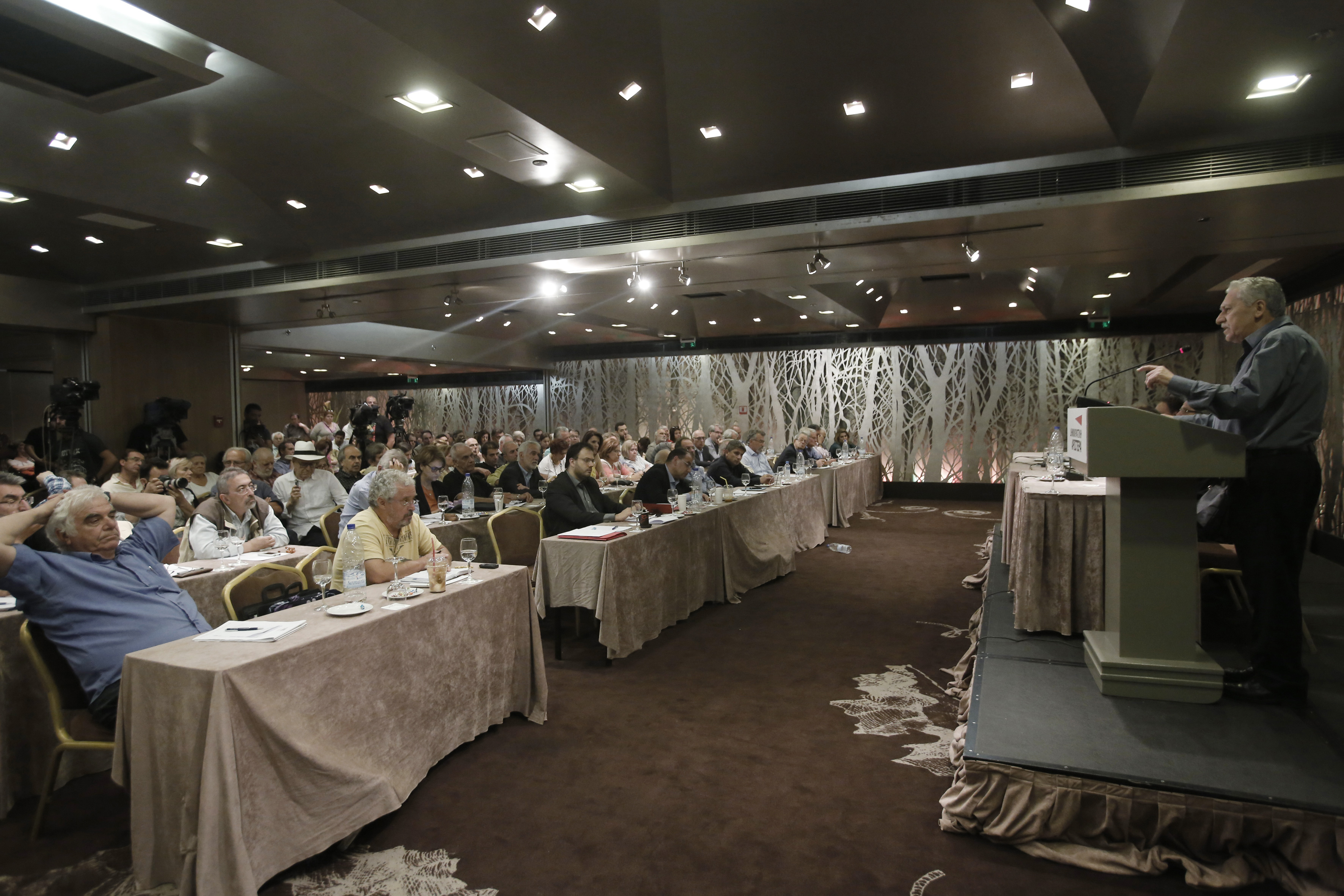 ΔΗΜΑΡ: Η συζήτηση αναβάλλεται για τον Σεπτέμβριο