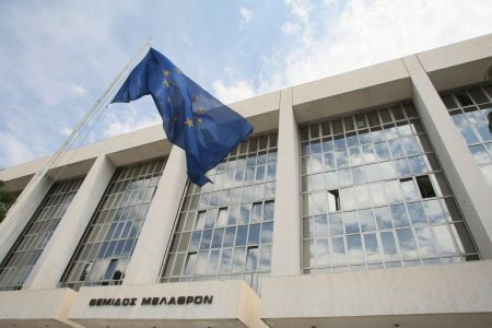 Αρειος Πάγος: Νόμιμη η απόλυση στην αναρρωτική άδεια