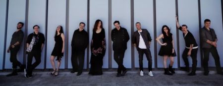 «Το ημέρωμα της Στρίγγλας» στον «Ελληνικό Κόσμο»