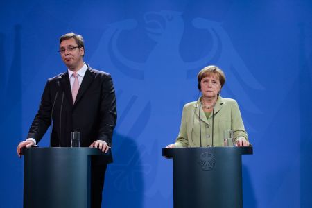 Με τον σέρβο πρωθυπουργό συναντήθηκε η Ανγκελα Μέρκελ