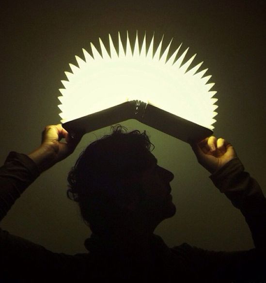 Ενα απόλυτα διαφωτιστικό βιβλίο