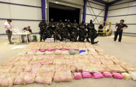 Προφυλακιστέοι κρίθηκαν οι πέντε τούρκοι συλληφθέντες για την ηρωίνη