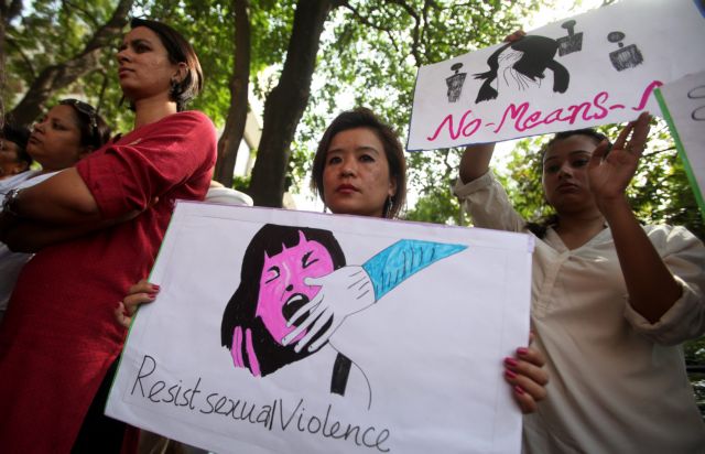 Νέος ομαδικός βιασμός και διαπόμπευση 30χρονης Ινδής
