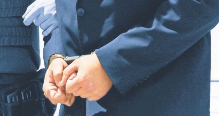 Ενταλμα σύλληψης κατά μεγαλοεπιχειρηματία για φοροδιαφυγή