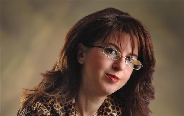 Η Πασχαλία Τραυλού «Αυτοπροσώπως» στον Νίκο Θρασυβούλου