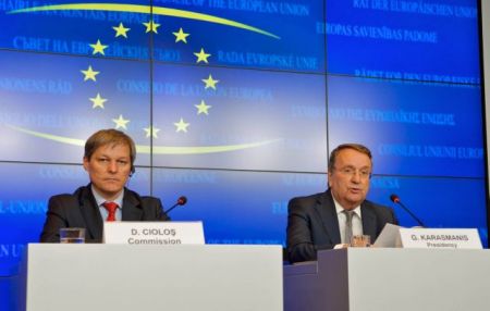 Συνάντηση Καρασμάνη – Βίλσακ για εμπορική συμφωνία ΕΕ – ΗΠΑ