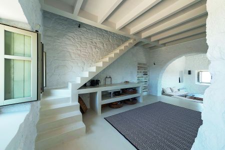 Αετοφωλιά στη Νίσυρο