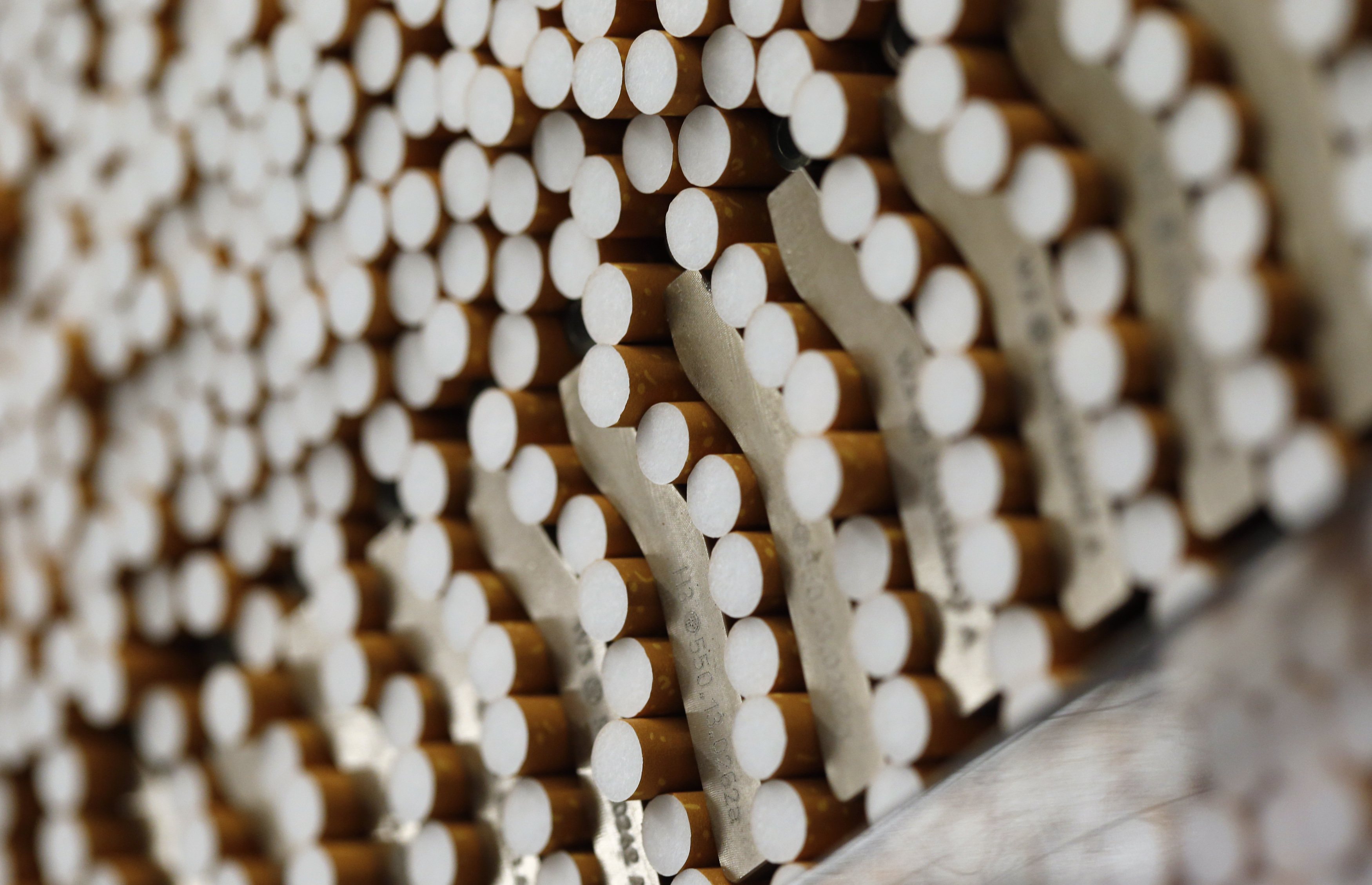 Καπνοβιομηχανία καλείται να δώσει 23,6 δισ. δολ. σε χήρα καπνιστή