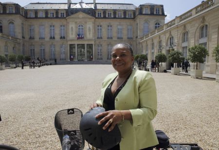 Φυλάκιση 9 μηνών για ρατσιστικό σχόλιο σε πρώην υποψήφια της Λεπέν