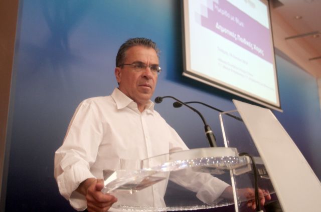 Αργ. Ντινόπουλος: «Πρέπει να απομακρύνουμε τον φόβο της απόλυσης»