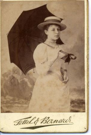 «Αλληλένδετες βιογραφίες» τεσσάρων αινιγματικών προσωπικοτήτων της ελληνικής Ιστορίας