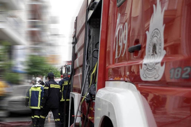 Πυρκαγιά με νεκρό σε διαμέρισμα πολυκατοικίας στη Νίκαια