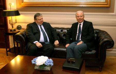 Βενιζέλος: Η συμβολή Προβόπουλου στη διάσωση της οικονομίας, τεράστια