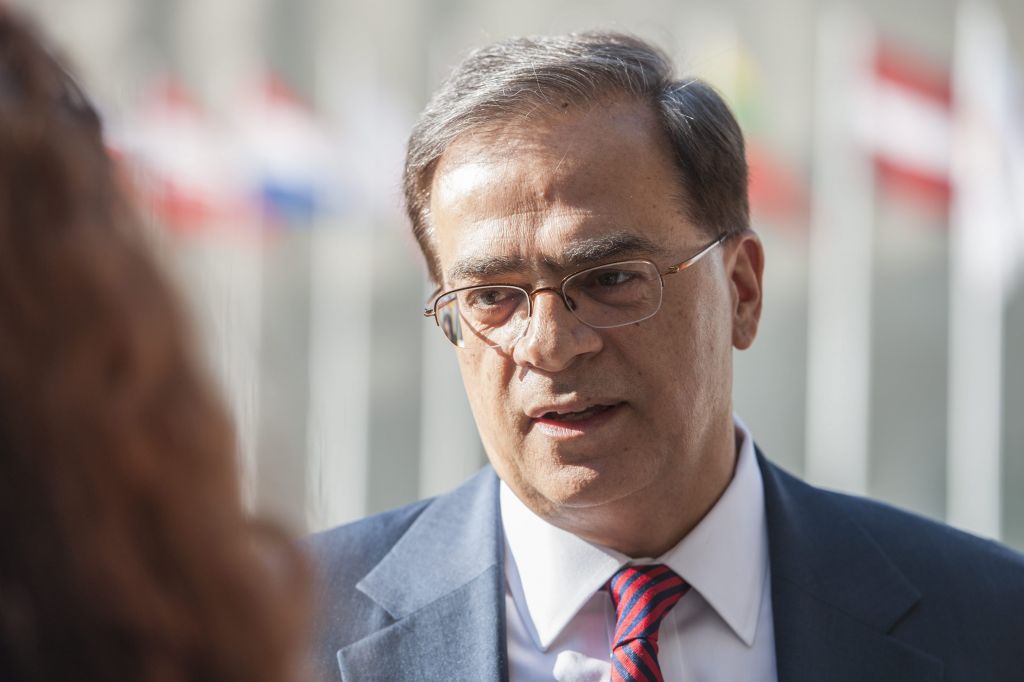 Χαρδούβελης μετά από συνάντηση με Λαγκάρντ: «Εγινε το πρώτο βήμα για έξοδο από το Μνημόνιο»