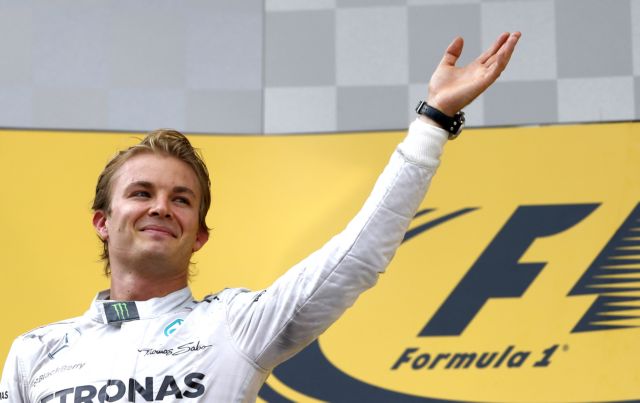 Ανανέωσε έως το 2017 με την Μερτσέντες ο Ρόσμπεργκ