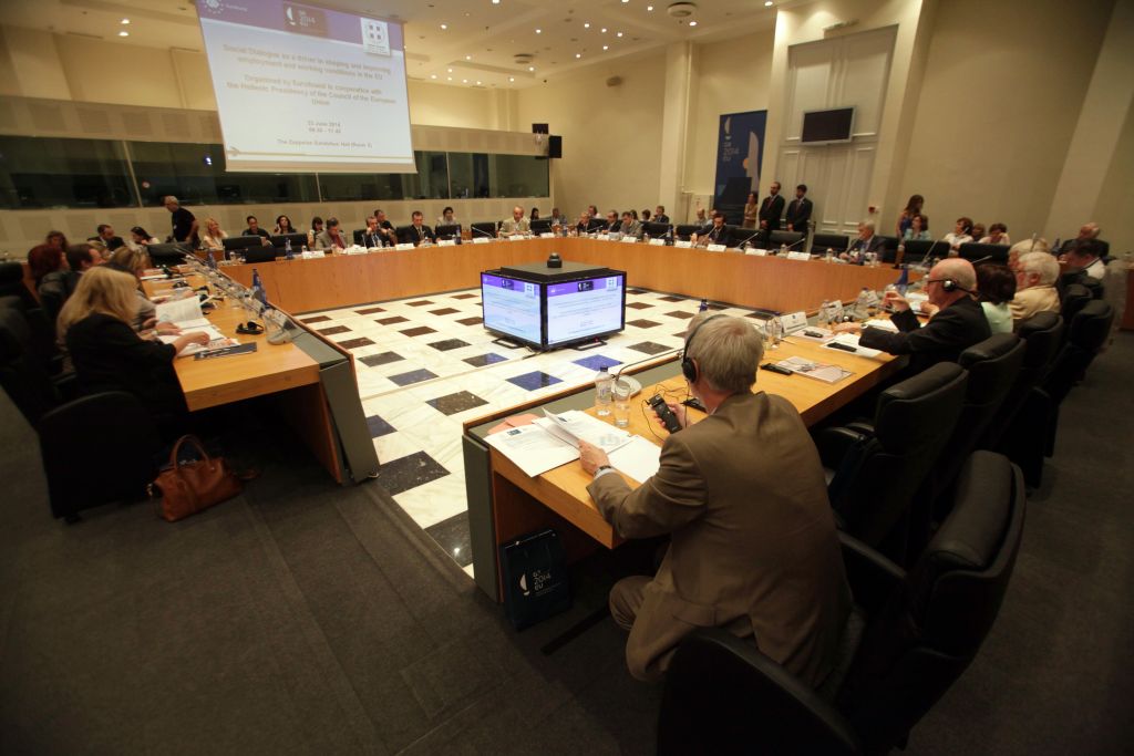 ΓΣΕΒΕΕ: Αποκατάσταση των ελεύθερων συλλογικών διαπραγματεύσεων