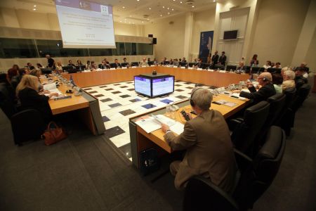 ΓΣΕΒΕΕ: Αποκατάσταση των ελεύθερων συλλογικών διαπραγματεύσεων