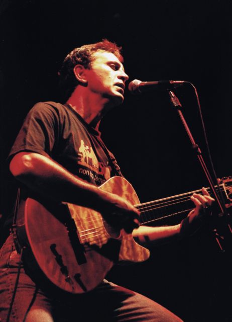 Γιώργος Νταλάρας: Ρεμπέτικα στον Κήπο του Μεγάρου