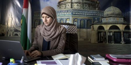 Ισρα αλ Μουνταλάλ: Η ισχυρή γυναικεία φωνή της Χαμάς