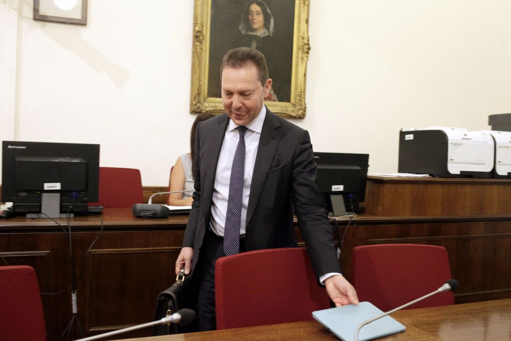 Ορκίστηκε νέος Διοικητής της ΤτΕ ο Γιάννης Στουρνάρας