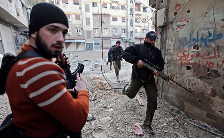 Πλύση εγκεφάλου τζιχαντιστών σε δεκάδες απαχθέντα ανήλικα αγόρια