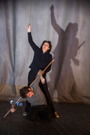 Ανοιξε, ναύτη, τα πανιά