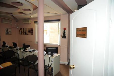 Εξαρθρώθηκε κύκλωμα που υπόσχονταν εργασία στο εξωτερικό