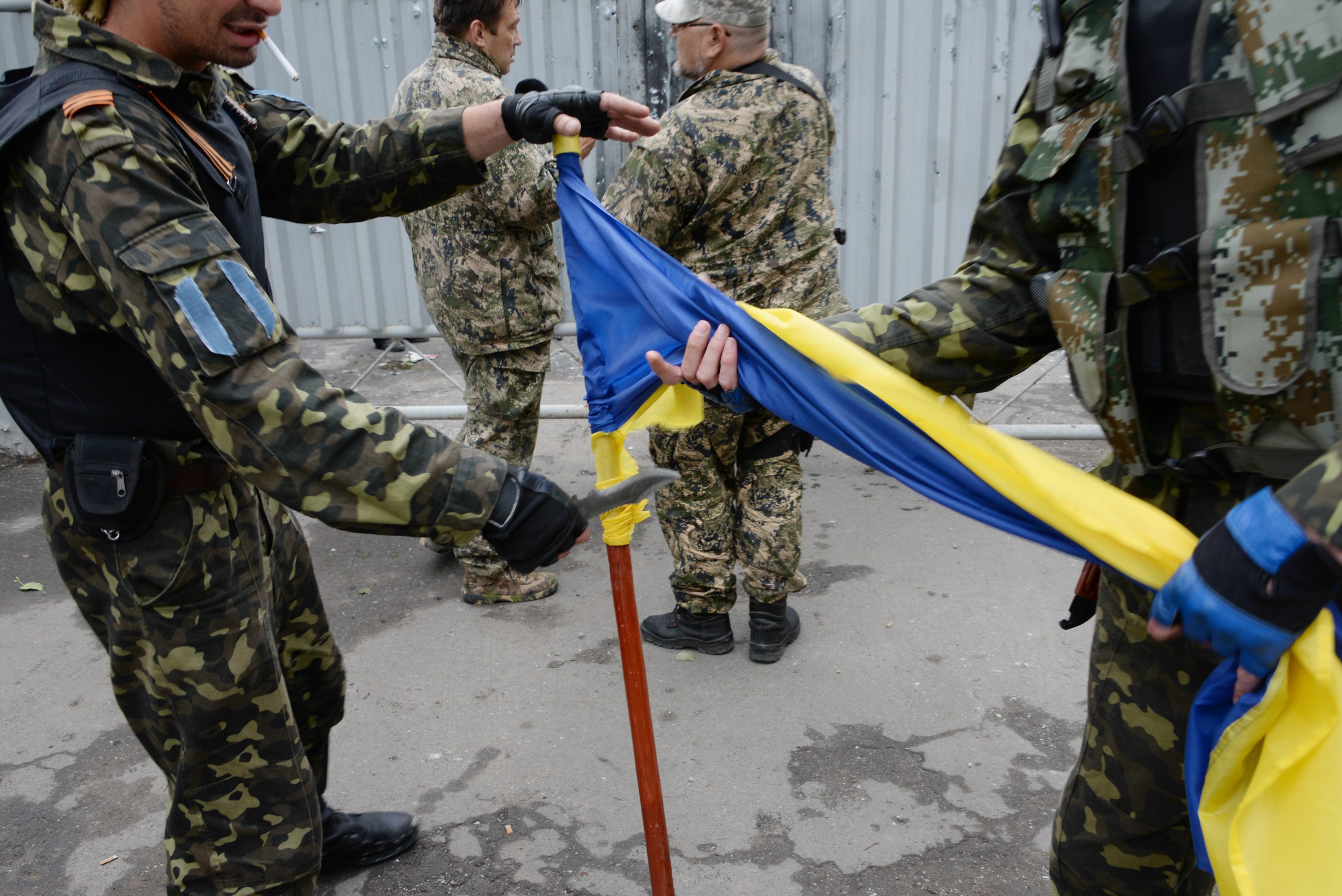 Το Κίεβο ξεκίνησε στρατιωτικές επιχειρήσεις εναντίον φιλορώσων