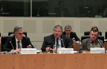 Βενιζέλος: Η χώρα δεν πάει σε εκλογές βγήκε όρθια και αλώβητη από αυτές