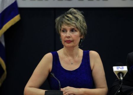 Παπακώστα: Να εξαιρεθούν οι ασθενείς από τις διακοπές ρεύματος