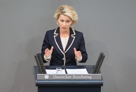 Σε κίνδυνο η θέση της Ελλάδας στο ΝΑΤΟ, λέει η γερμανίδα υπ. Αμυνας