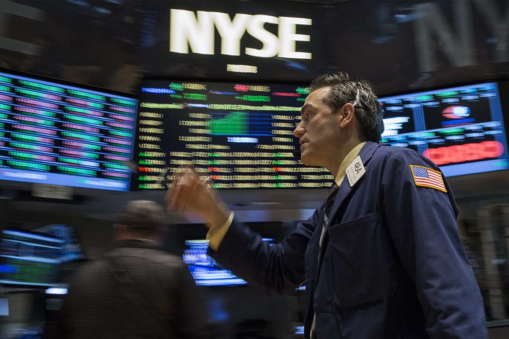 Οι αγορές υποδέχονται την Ελλάδα στην δεύτερη έξοδό της για δανεισμό