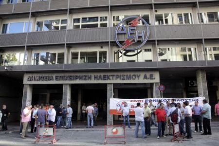 Στα «όπλα» τα συνδικάτα για τις συντάξεις και τη ΔΕΗ