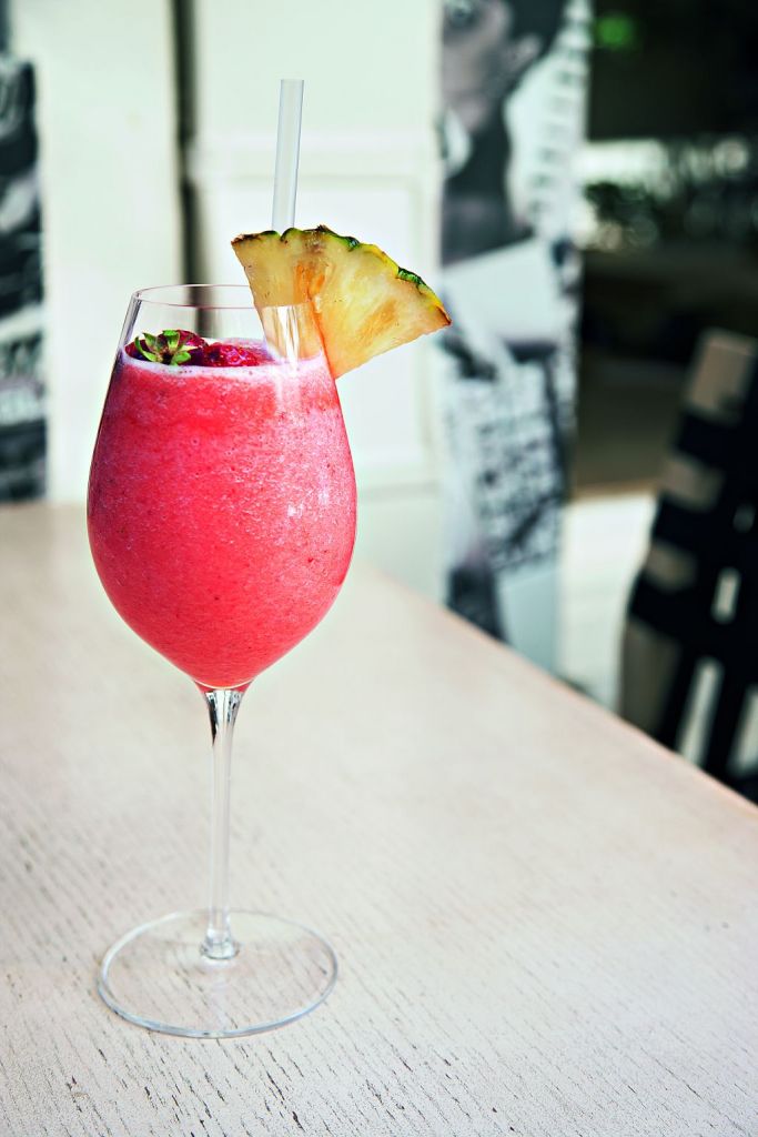 Smoothie με φράουλες και τσάι