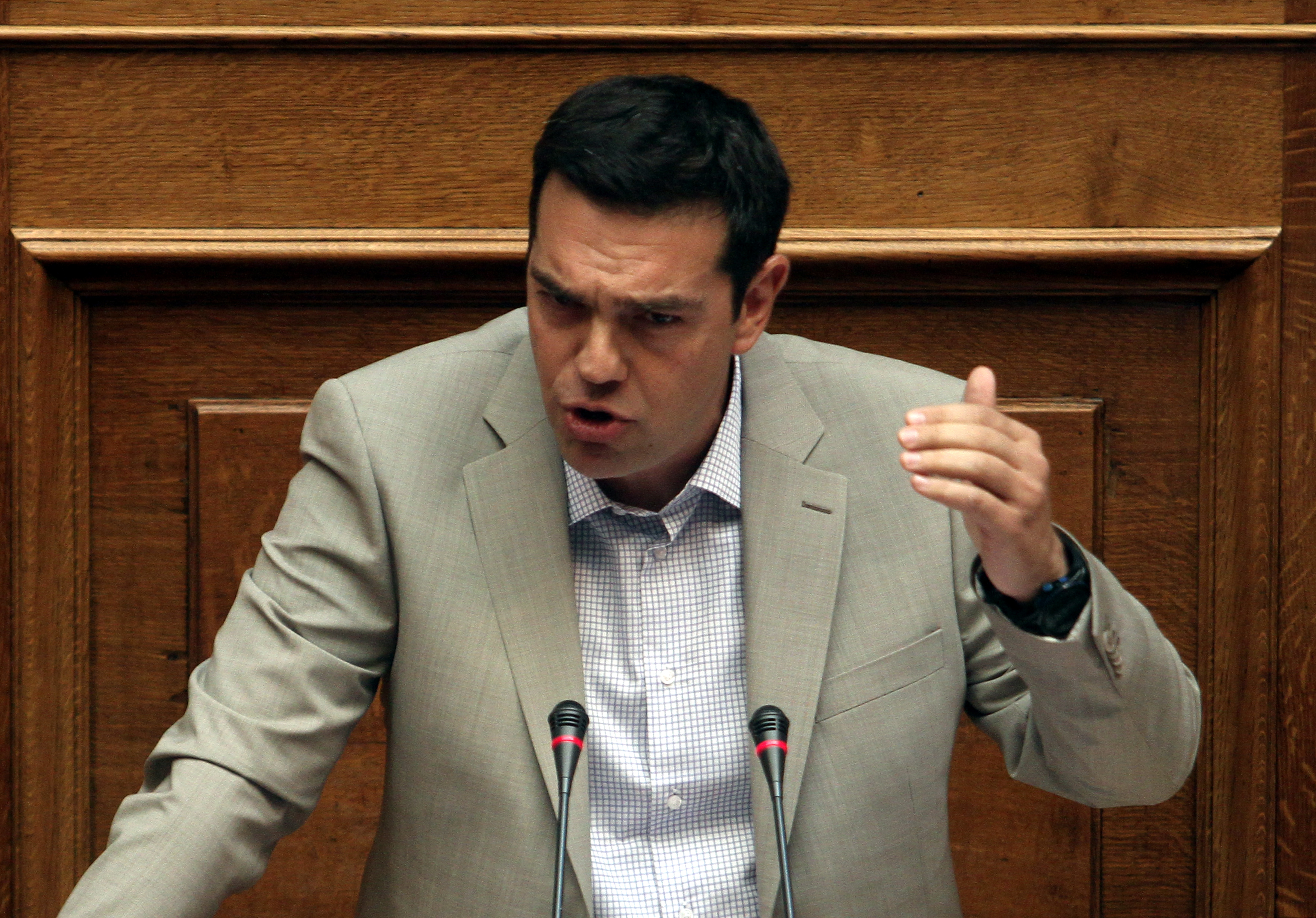 Τσίπρας: Παραλάβατε κράτος και θα παραδώσετε αποικία