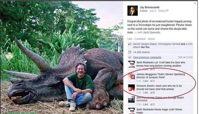 Ο Σπίλμπεργκ κυνηγά δεινόσαυρους σύμφωνα με χρήστες του Facebook