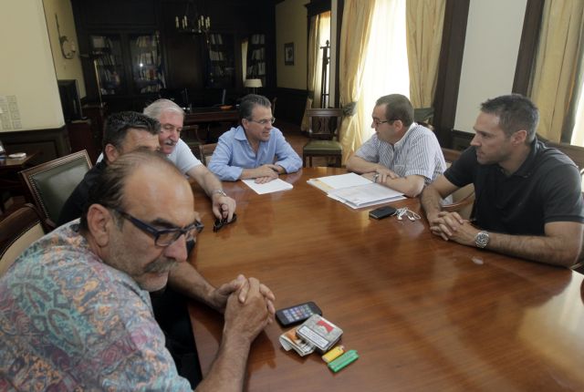 Ντινόπουλος: Όχι σε απολύσεις μέσω ενδοδημοτικής κινητικότητας