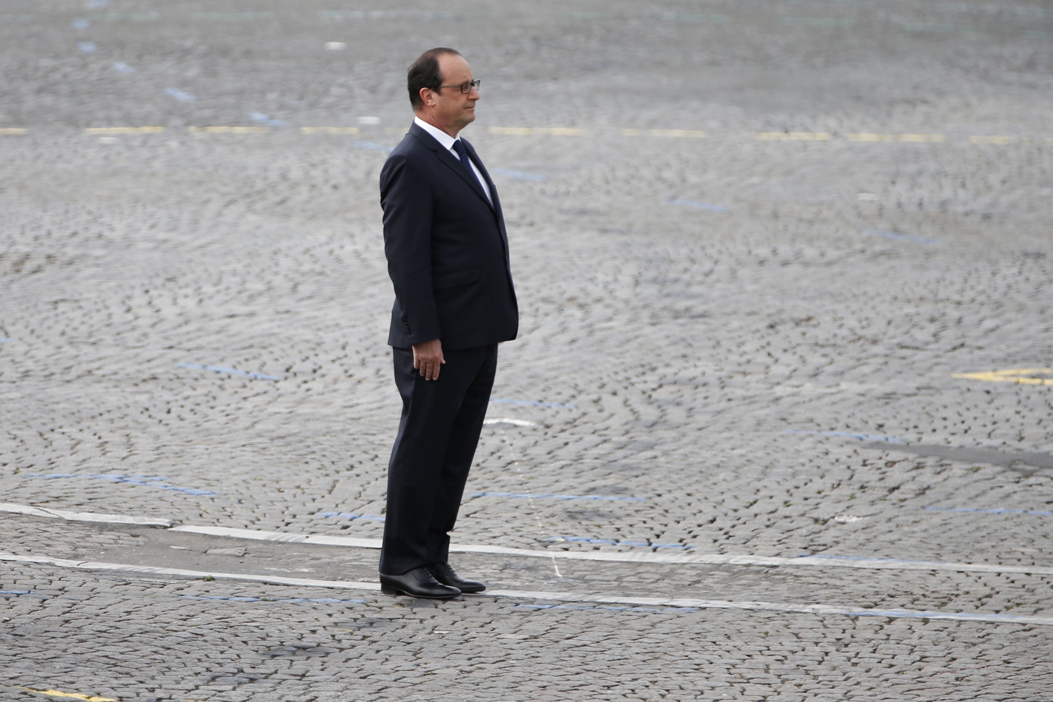 Ολάντ: Οι μεταρρυθμίσεις θα προχωρήσουν χωρίς καθυστέρηση